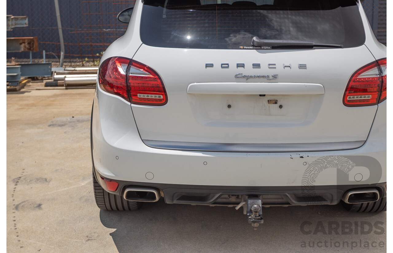1/2014 Porsche Cayenne S (AWD) MY14 4D Wagon White Twin Turbo Diesel V8 4.1L