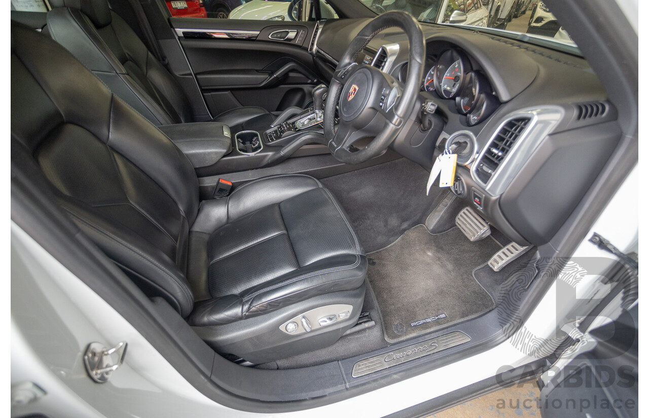 1/2014 Porsche Cayenne S (AWD) MY14 4D Wagon White Twin Turbo Diesel V8 4.1L