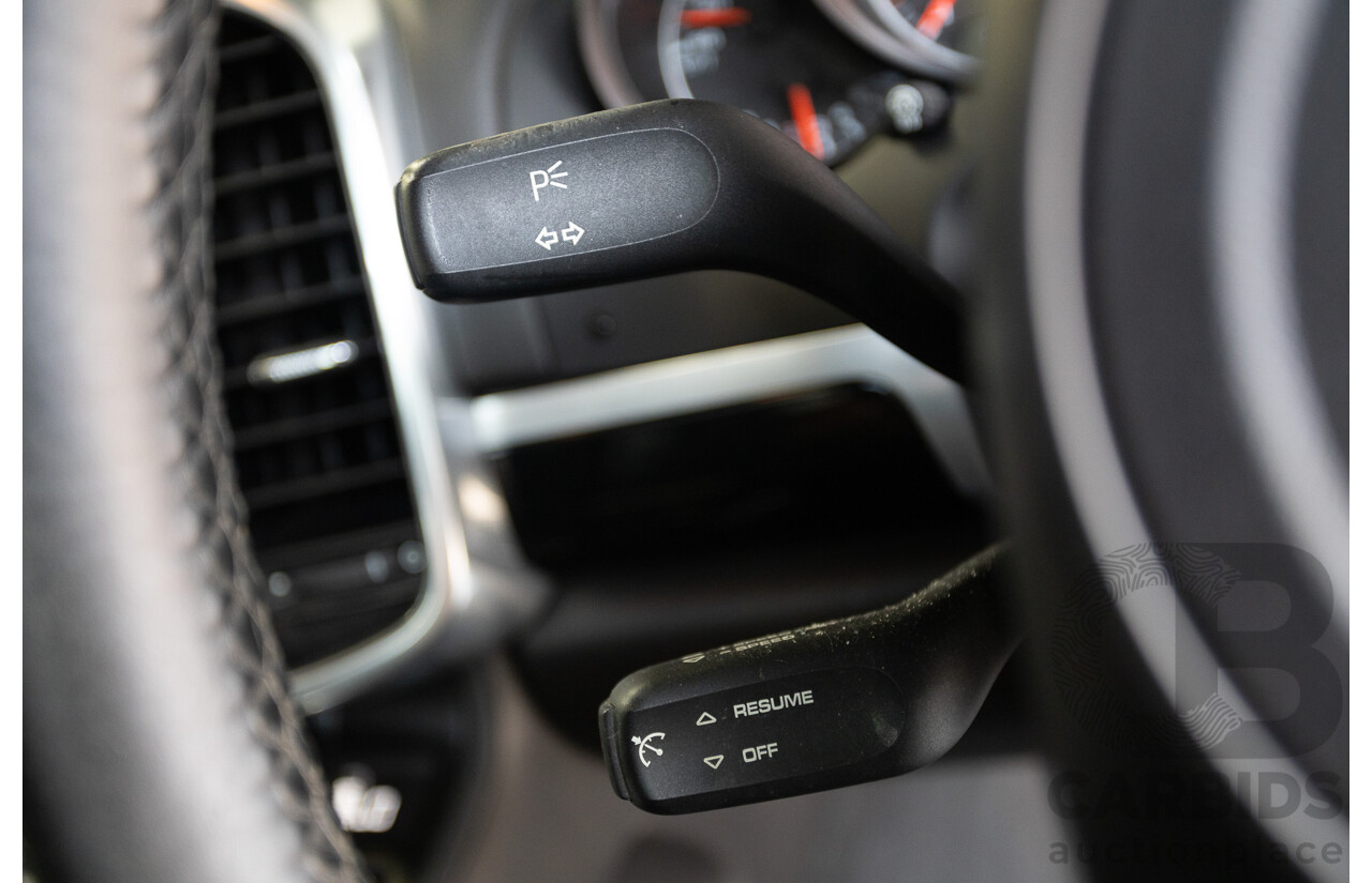 1/2014 Porsche Cayenne S (AWD) MY14 4D Wagon White Twin Turbo Diesel V8 4.1L