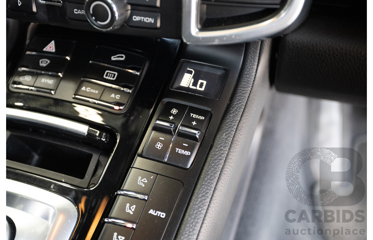 1/2014 Porsche Cayenne S (AWD) MY14 4D Wagon White Twin Turbo Diesel V8 4.1L