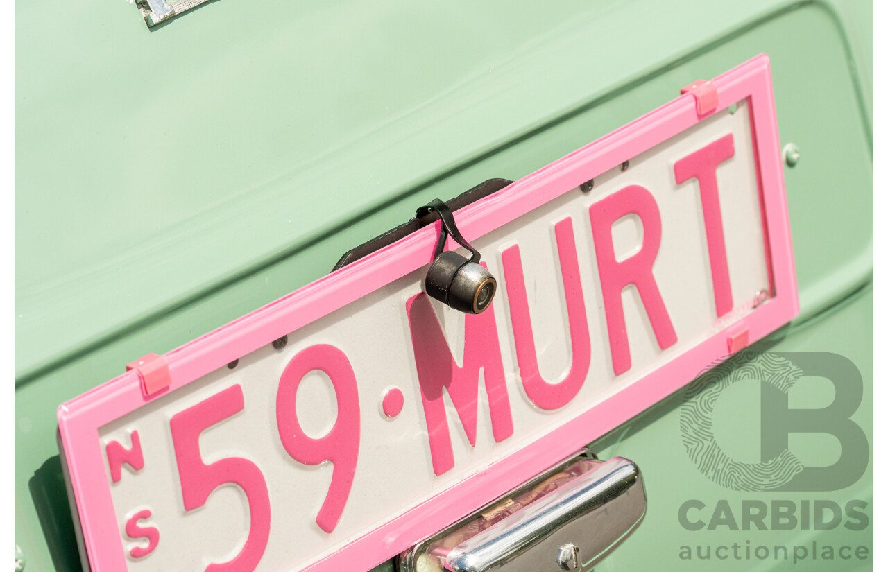 1/1959 Morris Minor 1000 Series III Light Pastel Green Datsun 1.2L - Engineered