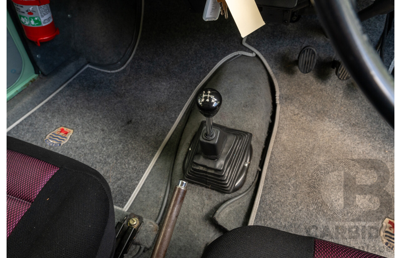 1/1959 Morris Minor 1000 Series III Light Pastel Green Datsun 1.2L - Engineered