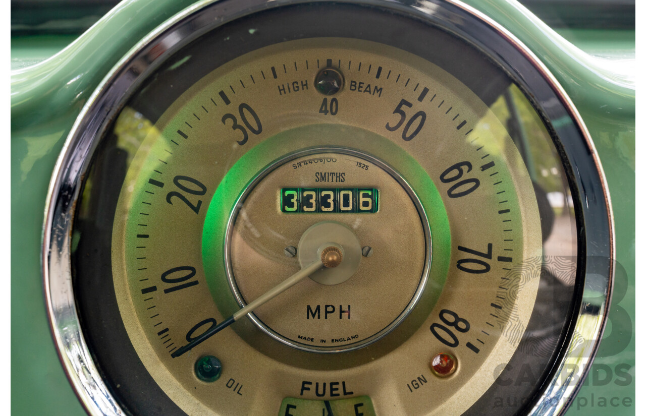 1/1959 Morris Minor 1000 Series III Light Pastel Green Datsun 1.2L - Engineered