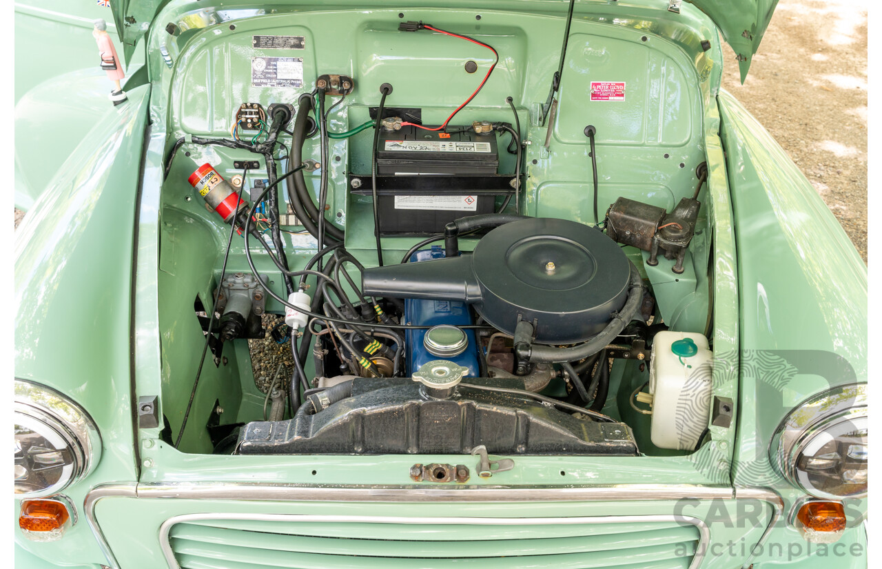 1/1959 Morris Minor 1000 Series III Light Pastel Green Datsun 1.2L - Engineered