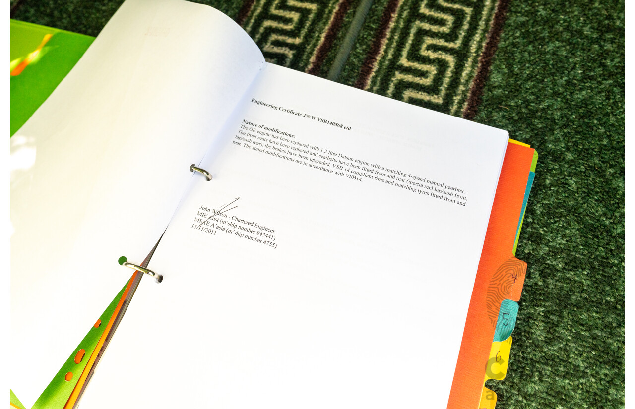 1/1959 Morris Minor 1000 Series III Light Pastel Green Datsun 1.2L - Engineered