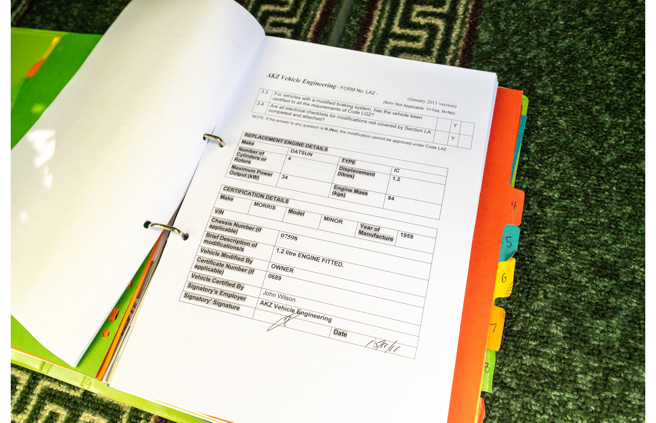 1/1959 Morris Minor 1000 Series III Light Pastel Green Datsun 1.2L - Engineered