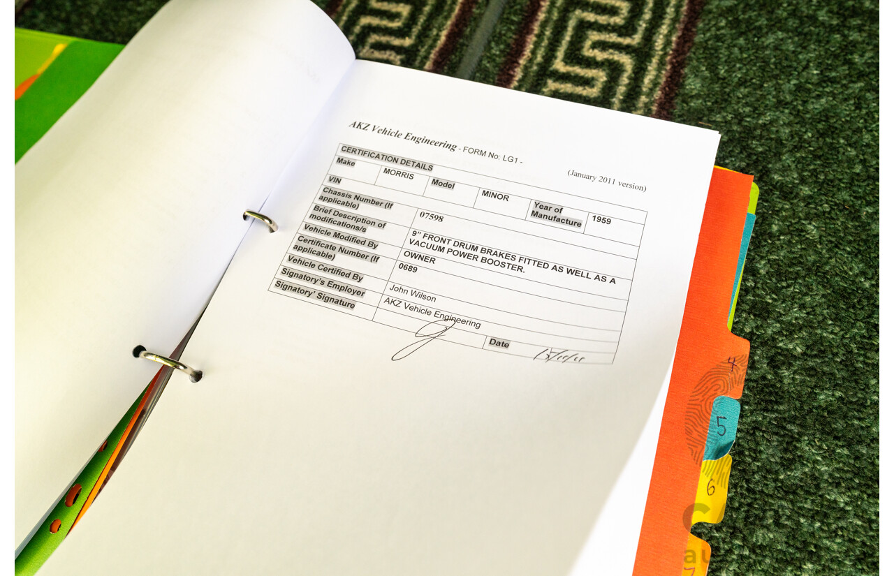 1/1959 Morris Minor 1000 Series III Light Pastel Green Datsun 1.2L - Engineered