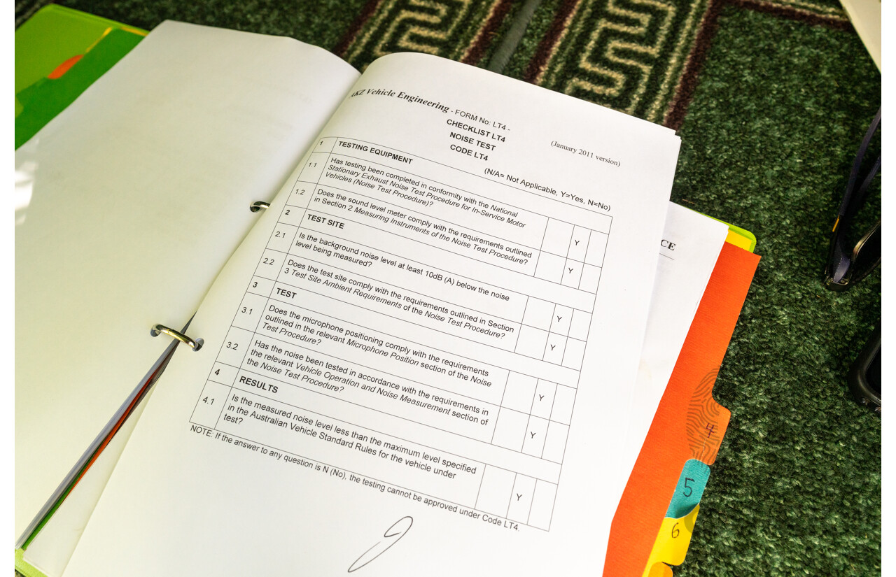 1/1959 Morris Minor 1000 Series III Light Pastel Green Datsun 1.2L - Engineered