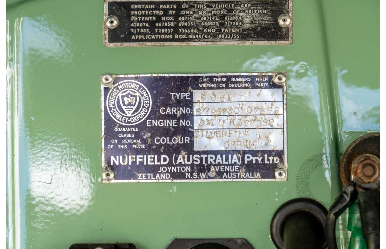 1/1959 Morris Minor 1000 Series III Light Pastel Green Datsun 1.2L - Engineered