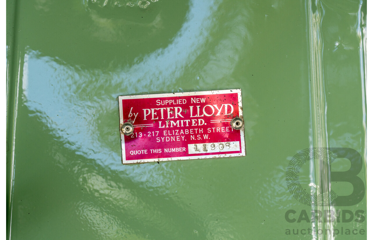 1/1959 Morris Minor 1000 Series III Light Pastel Green Datsun 1.2L - Engineered