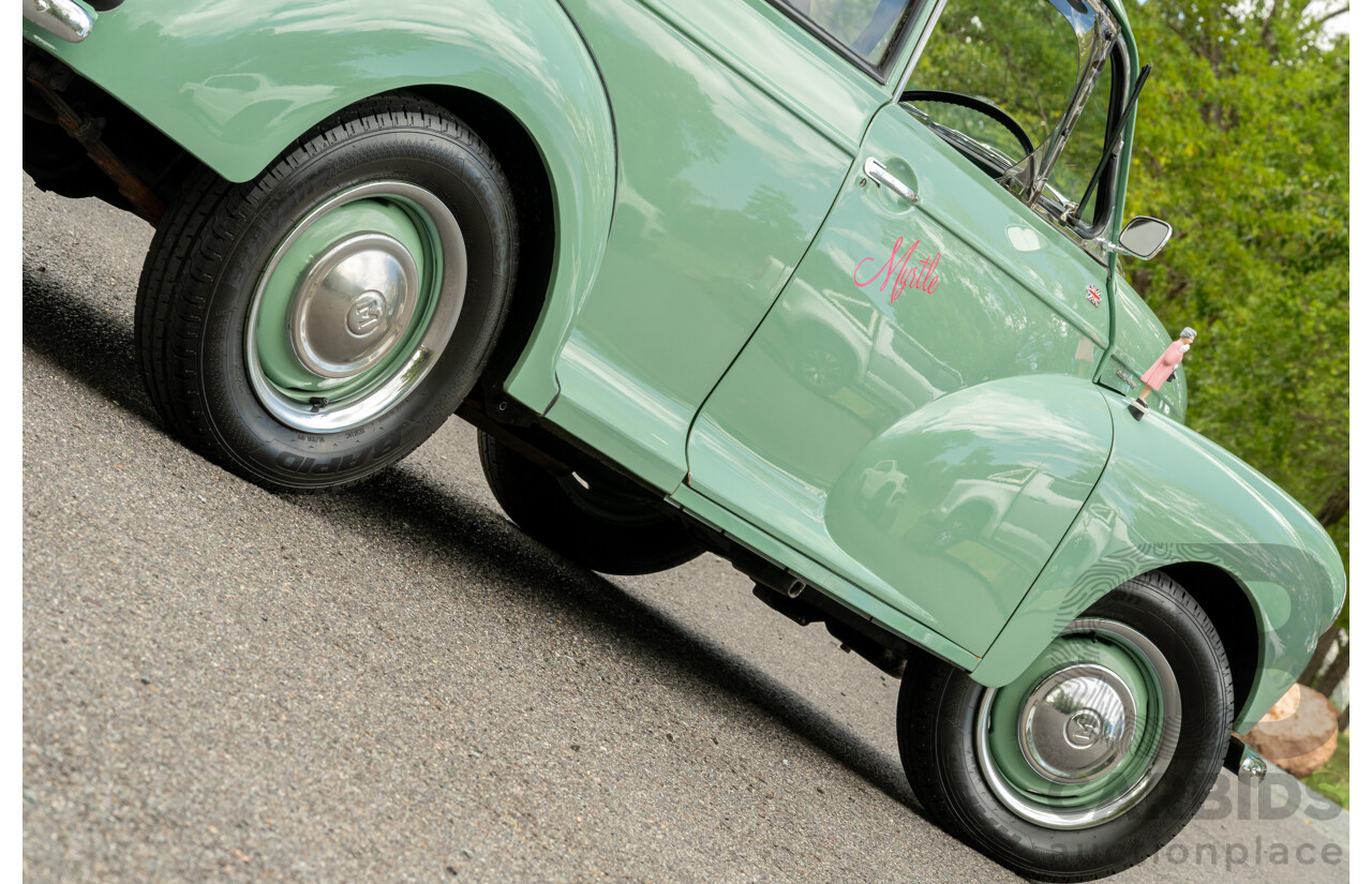 1/1959 Morris Minor 1000 Series III Light Pastel Green Datsun 1.2L - Engineered