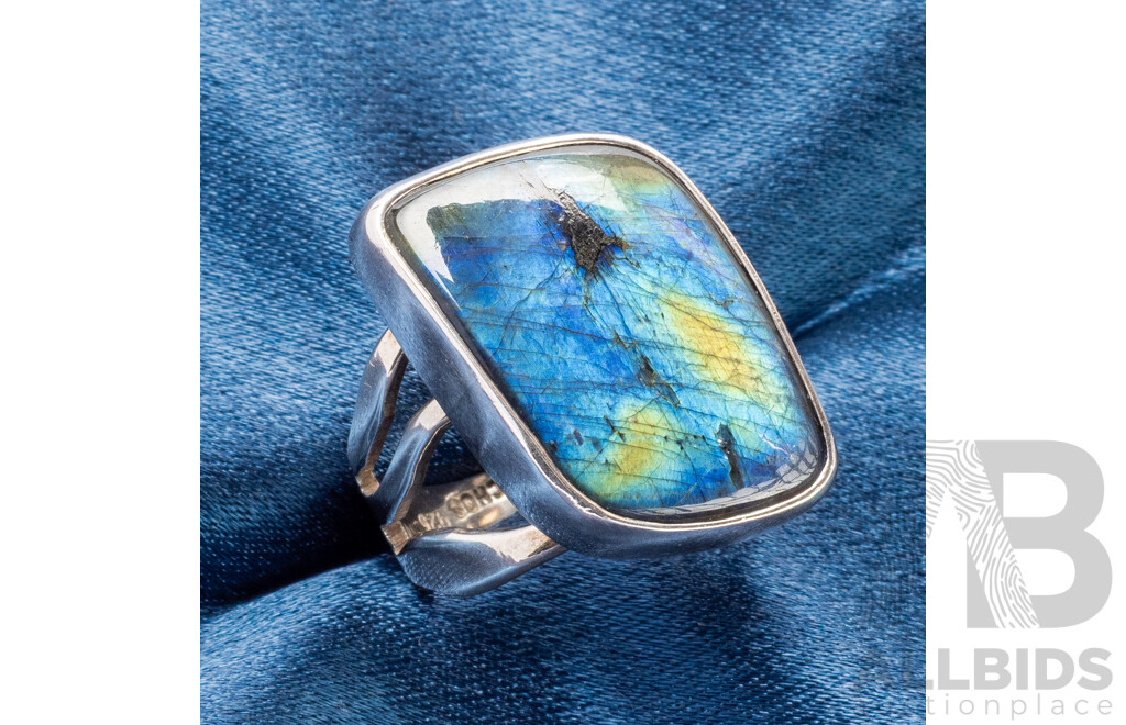925 Sterling Silver Labradorite Ring - Size P