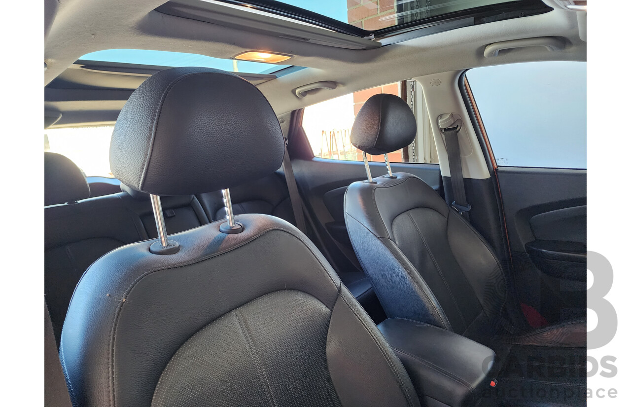 2/2014 Hyundai Ix35 Highlander (awd) LM SERIES II 4d Wagon Orange 2.0L