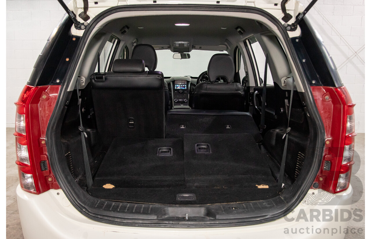 10/2016 Mahindra XUV500 (FWD) MY16 4d Wagon Diamond White Turbo Diesel 2.2L