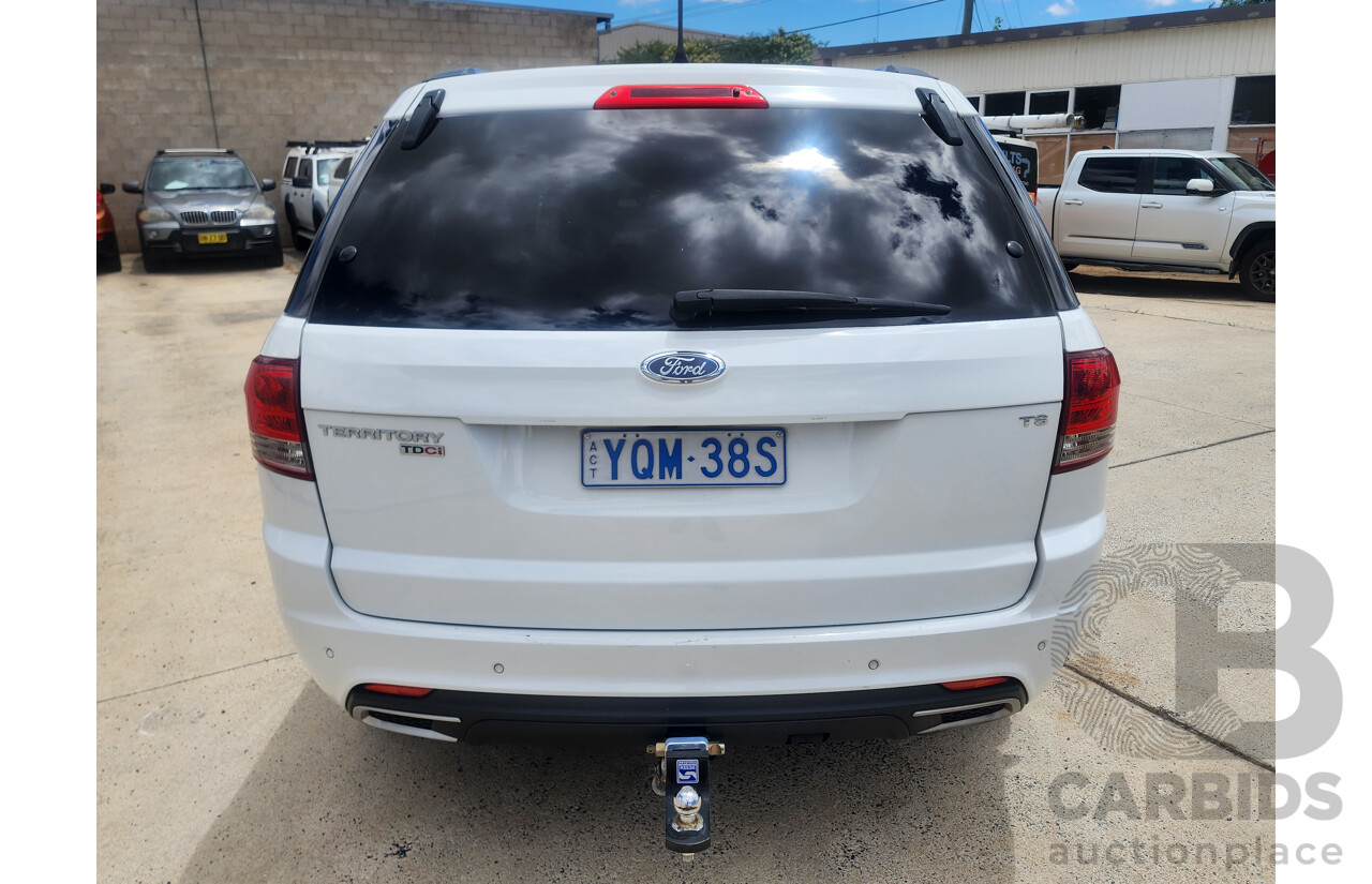 4/2015 Ford Territory TS (rwd) SZ MK2 4d Wagon White 2.7L