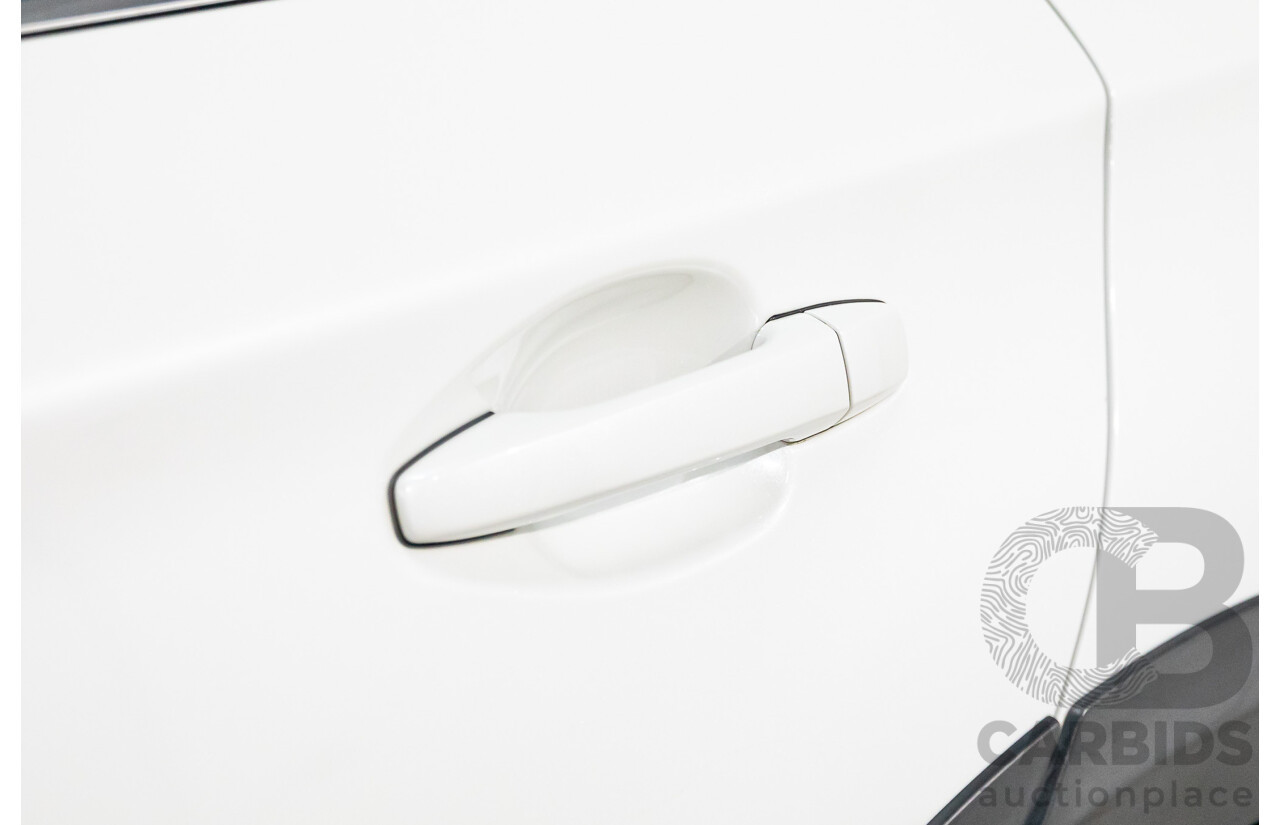 01/2018 Subaru Outback 2.5i Premium (AWD) MY18 4d Wagon Crystal White Pearl 2.5L