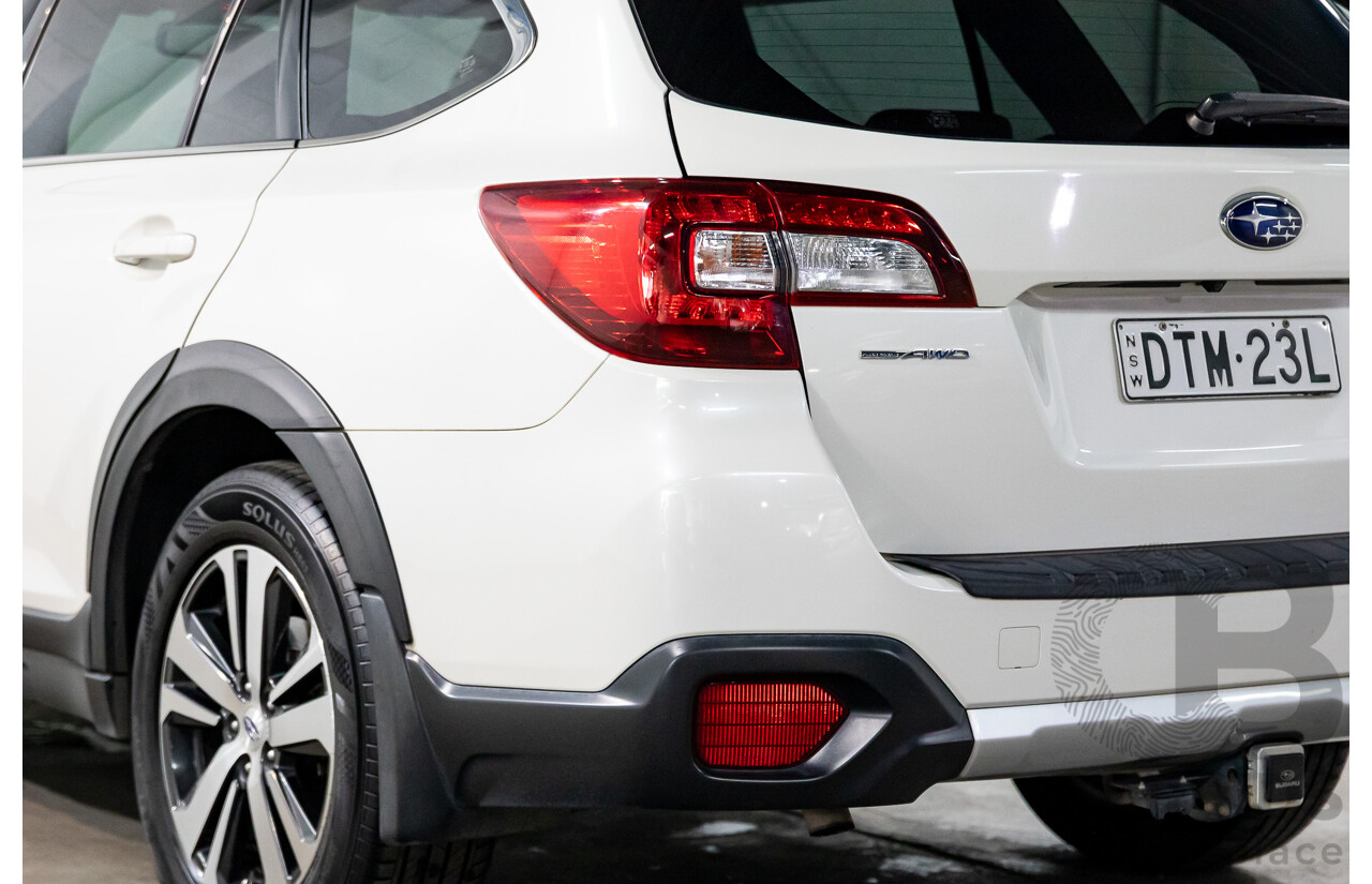01/2018 Subaru Outback 2.5i Premium (AWD) MY18 4d Wagon Crystal White Pearl 2.5L