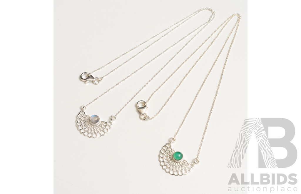 925 Sterling Silver Half Honeycomb Lattice Pendant Necklaces with Green Chalcedony and Moonstone. Lot of 2 - 5.2gms