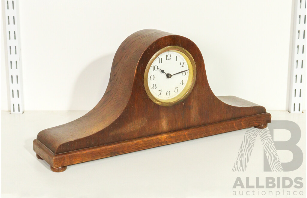 Vintage Wooden Mantel Clock