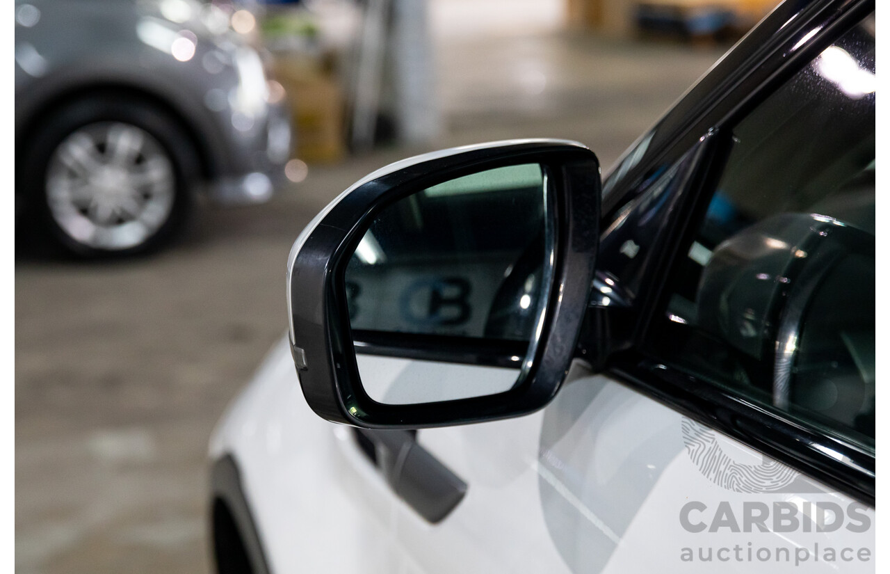 1/2013 Range Rover Evoque TD4 Pure LV MY13 5d Wagon Fuji White Turbo Diesel 2.2L