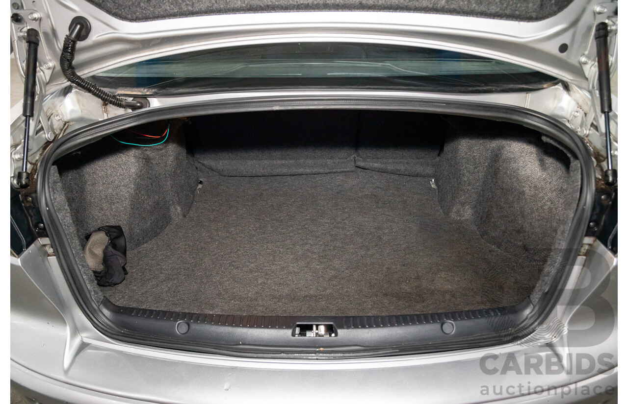 12/2015 Mitsubishi Lancer ES Sport CJ MY15 4d Sedan Apex Silver Metallic 2.0L