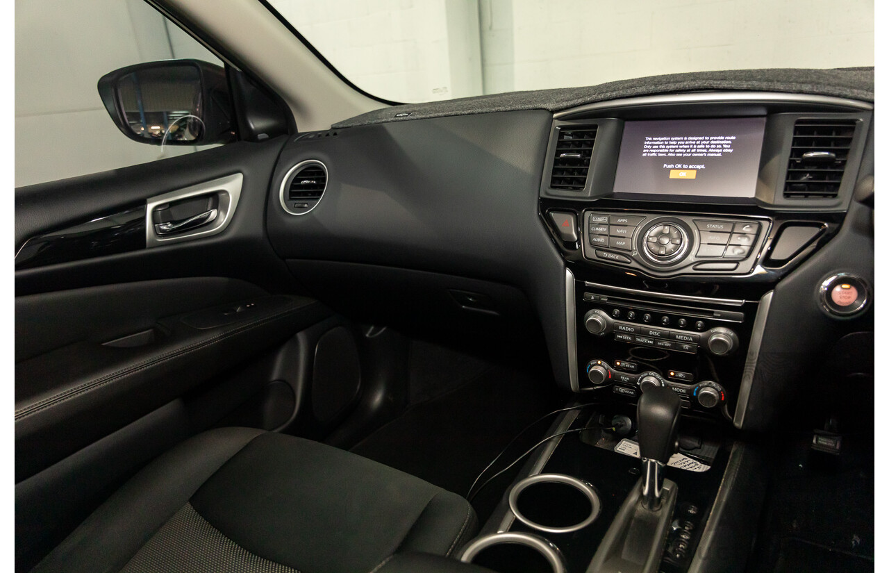 06/2020 Nissan Pathfinder ST (FWD) R52 MY19 SERIES III 4d Wagon Ivory White Pearl V6 3.5L