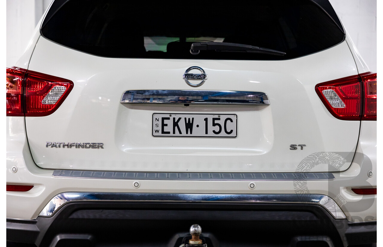 06/2020 Nissan Pathfinder ST (FWD) R52 MY19 Series III 4d Wagon Ivory White Pearl V6 3.5L - 7 Seater