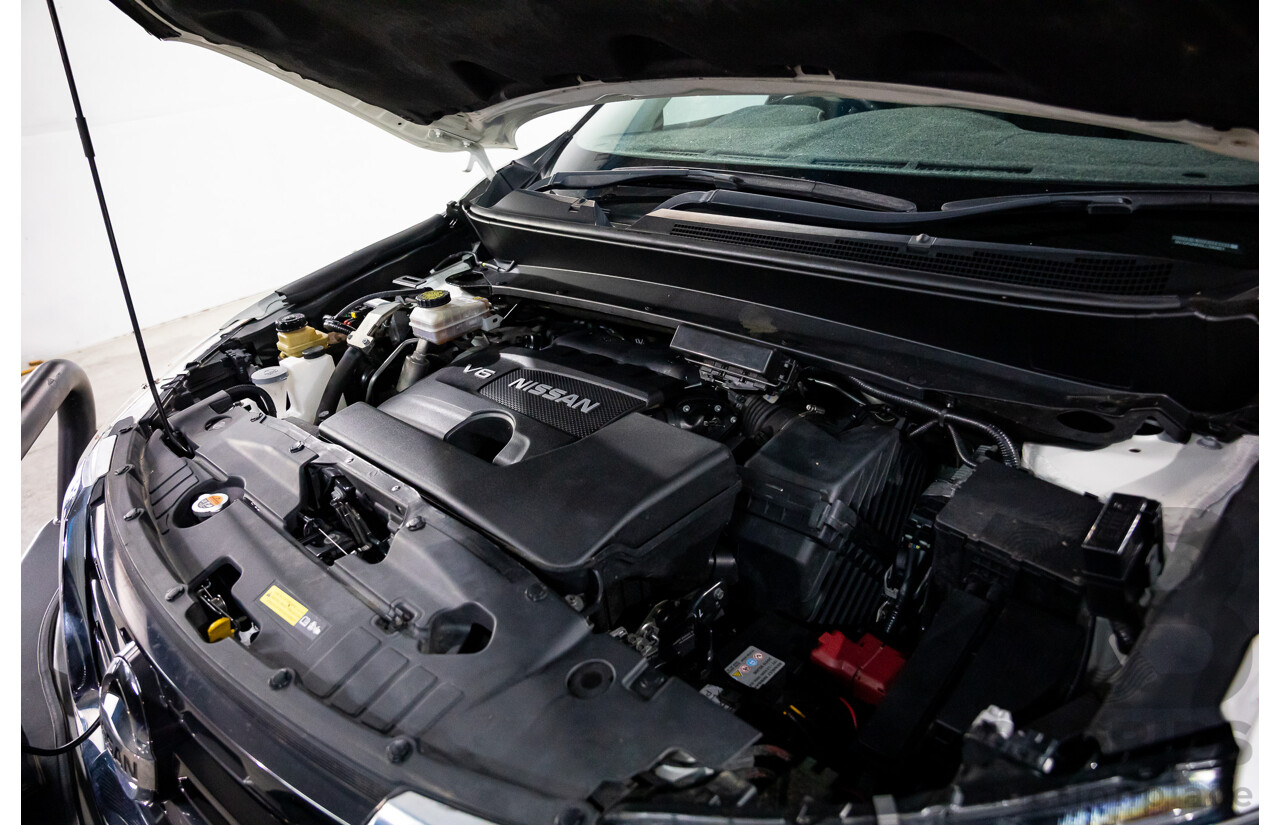 06/2020 Nissan Pathfinder ST (FWD) R52 MY19 Series III 4d Wagon Ivory White Pearl V6 3.5L - 7 Seater