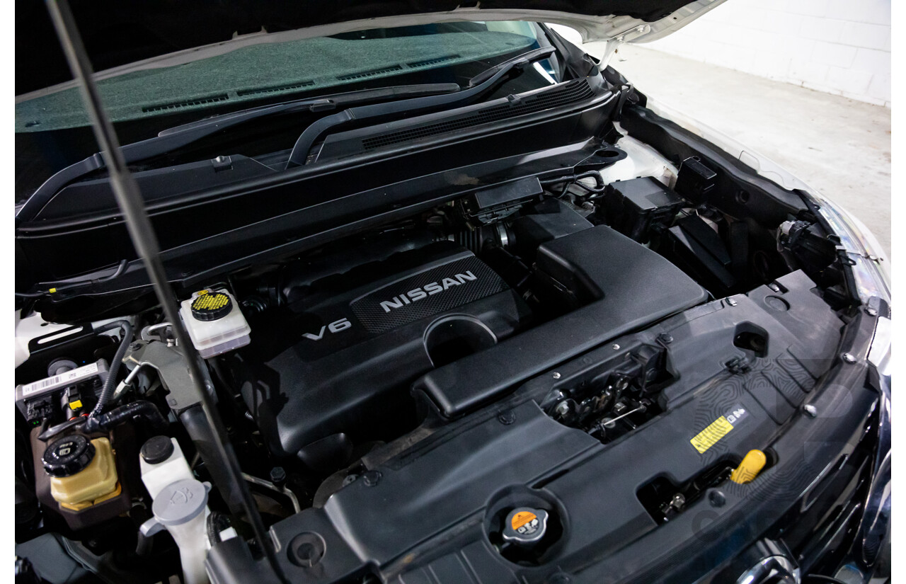 06/2020 Nissan Pathfinder ST (FWD) R52 MY19 Series III 4d Wagon Ivory White Pearl V6 3.5L - 7 Seater