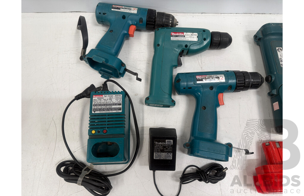 Box of Assorted Makita Cordless Power Drills + 2 X Chargers + Batteries