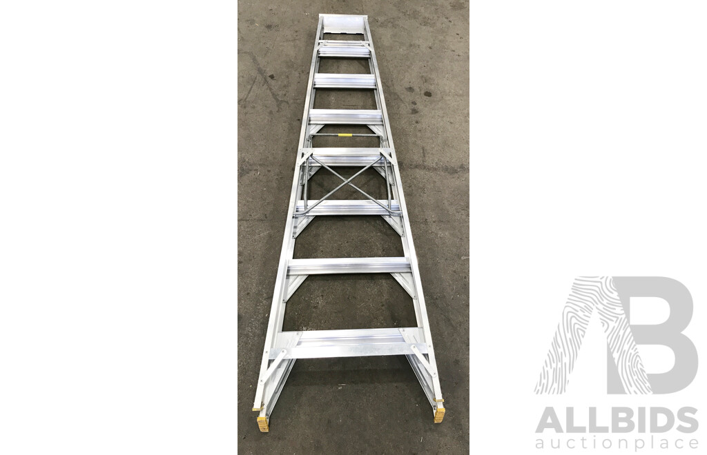 Bailey (FS13381) Single Sided 8 Step Industrial Ladder