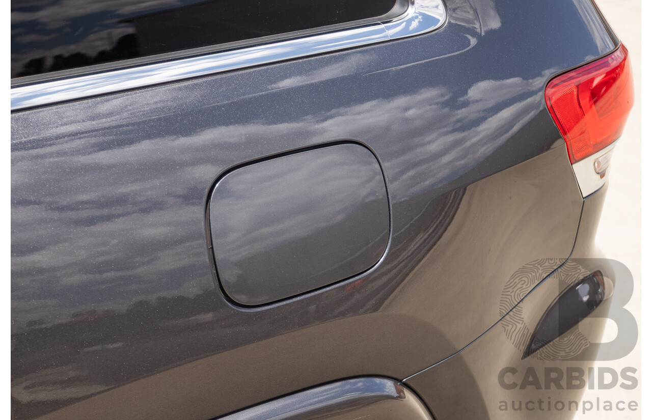 11/2016 Jeep Grand Cherokee Overland (4x4) WK MY15 4D Wagon Granite Crystal Metallic 3.6L V6