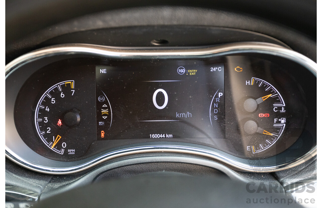 11/2016 Jeep Grand Cherokee Overland (4x4) WK MY15 4D Wagon Granite Crystal Metallic 3.6L V6