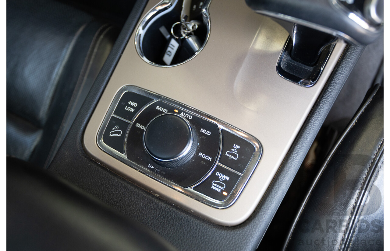 11/2016 Jeep Grand Cherokee Overland (4x4) WK MY15 4D Wagon Granite Crystal Metallic 3.6L V6