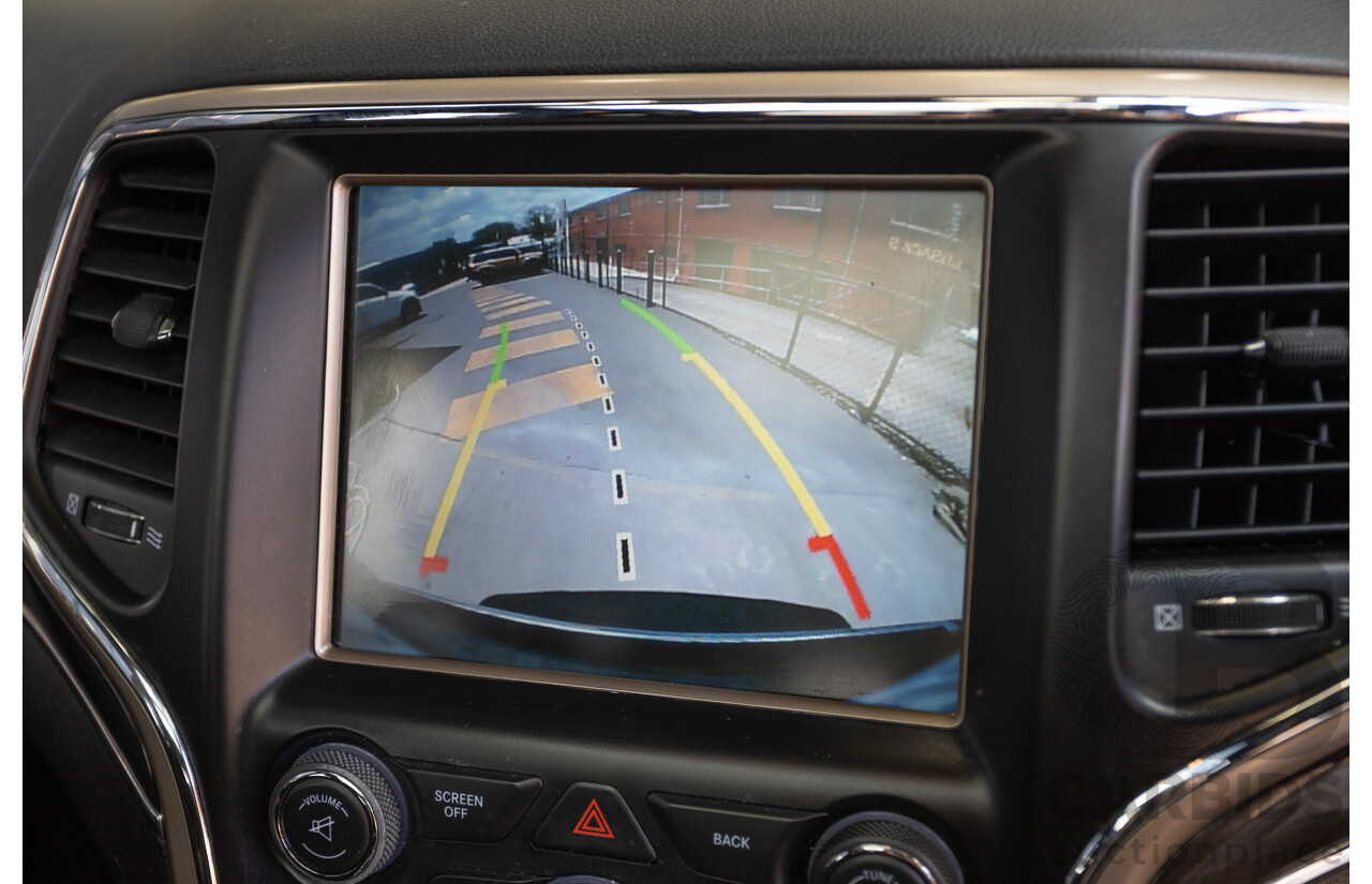 11/2016 Jeep Grand Cherokee Overland (4x4) WK MY15 4D Wagon Granite Crystal Metallic 3.6L V6