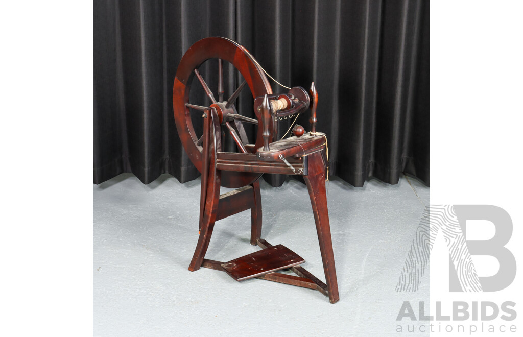 Ashford Traditional Spinning Wheel