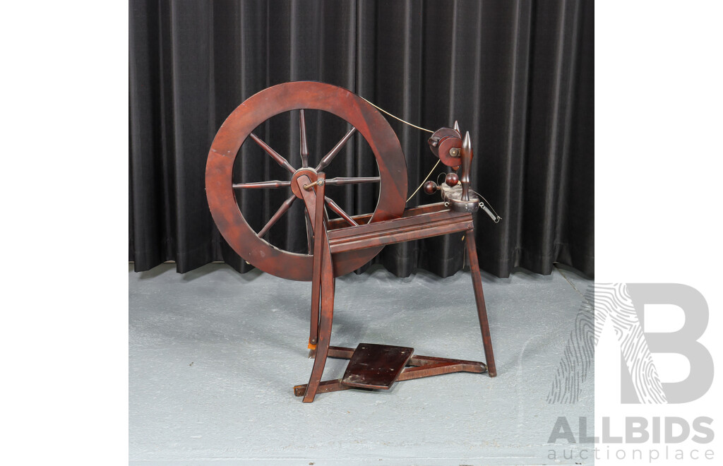 Ashford Traditional Spinning Wheel