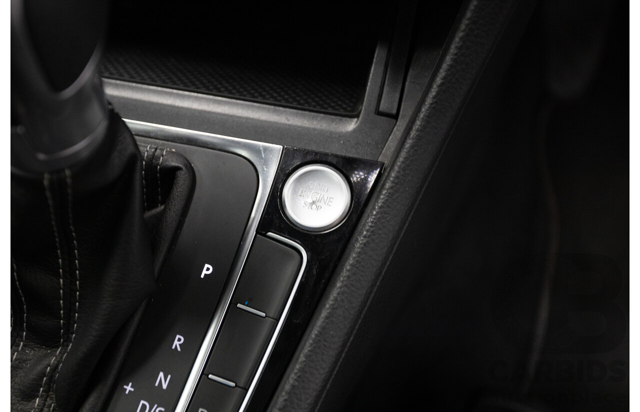 8/2016 Volkswagen Golf R (AWD) AU MY17 5D Hatchback Lapiz Blue Metallic Turbo 2.0L