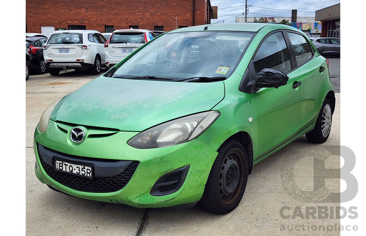 11/2010 Mazda Mazda2 NEO DE MY10 5d Hatchback Green 1.5L