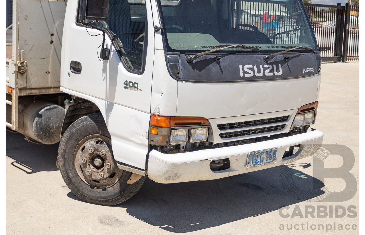 06/1994 Isuzu NPR400 Medium Tray Top Truck 4x2 White Diesel 4.3L