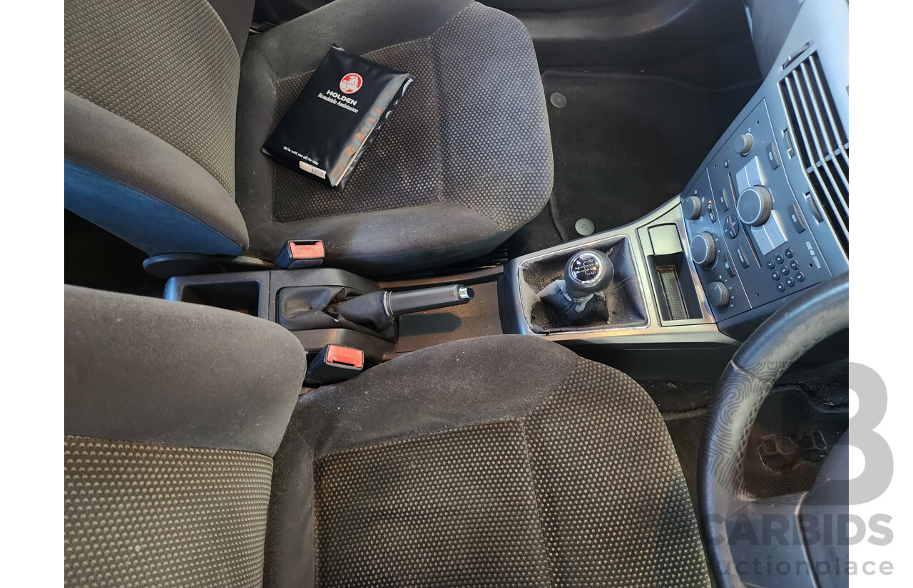 9/2005 Holden Astra CDX AH 5d Hatchback Blue 1.8L