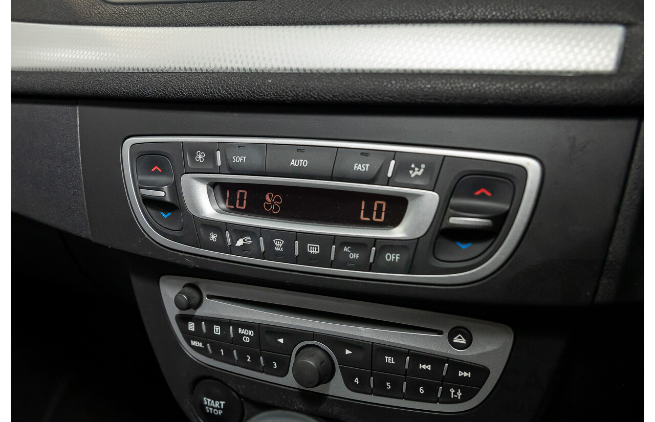 1/2011 Renault Megane Privilege 1.5dci X32 5d Hatchback Diamond Black Turbo Diesel 1.5L