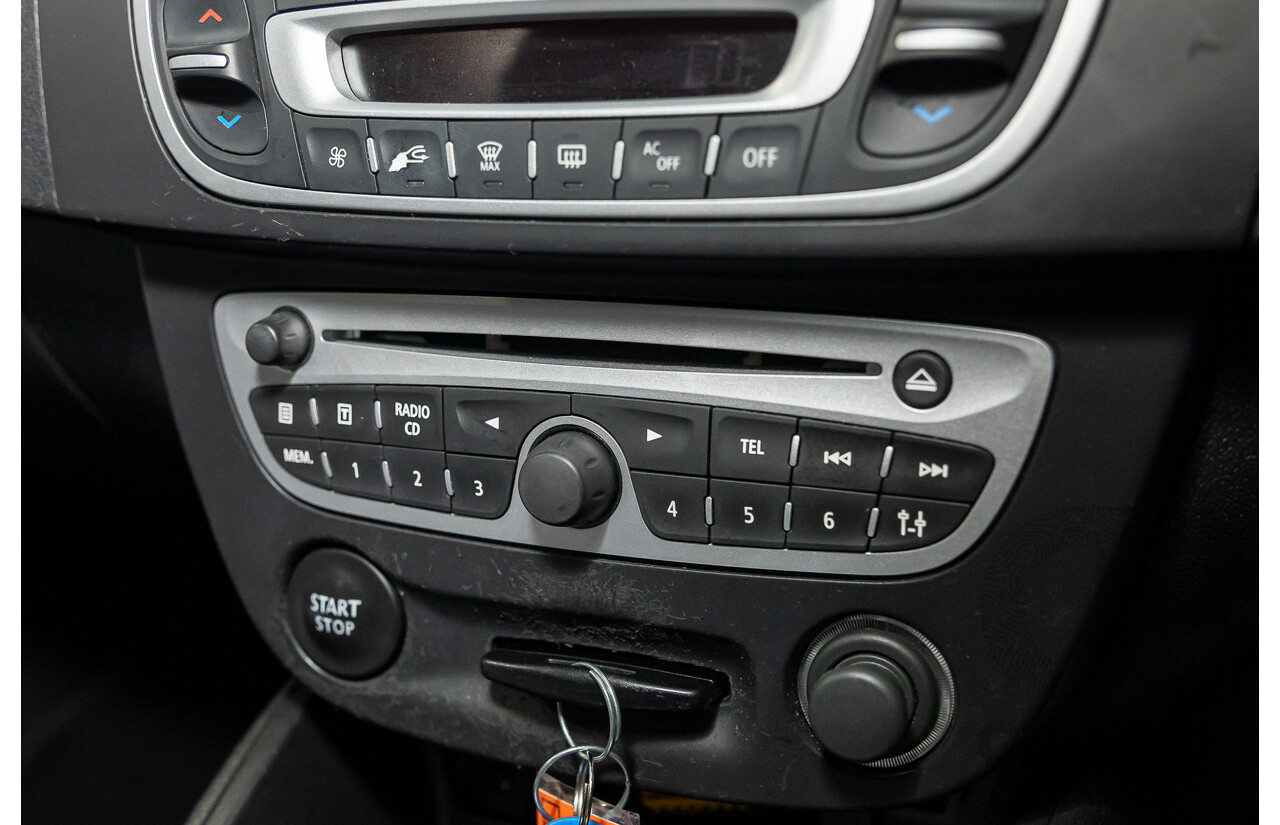 1/2011 Renault Megane Privilege 1.5dci X32 5d Hatchback Diamond Black Turbo Diesel 1.5L