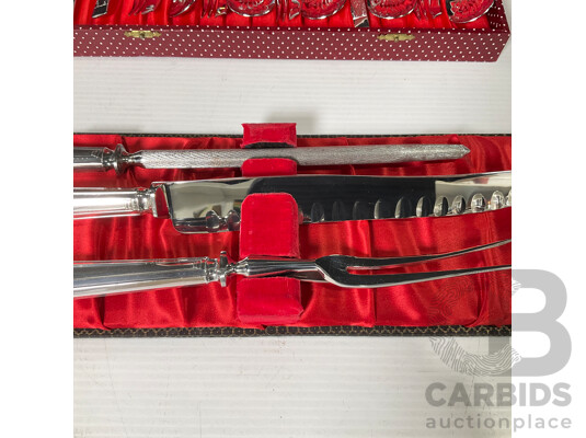 Boxed Bilchrome Sheffield Cutlery Set and Grosvenor Delphic Three Piece Carving Set