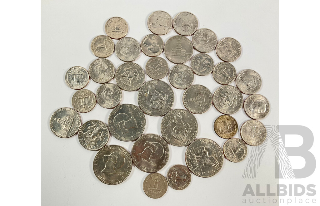 Collection of USA Dollars, Half Dollars and Quarters Including 1776-1976 Commemoratives