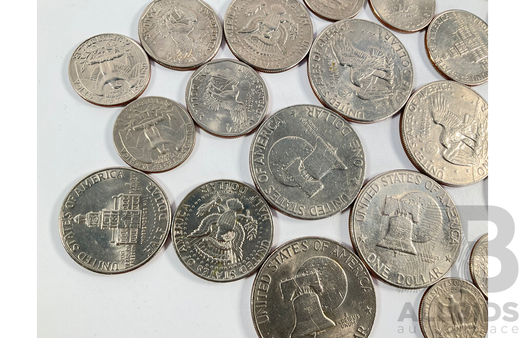 Collection of USA Dollars, Half Dollars and Quarters Including 1776-1976 Commemoratives