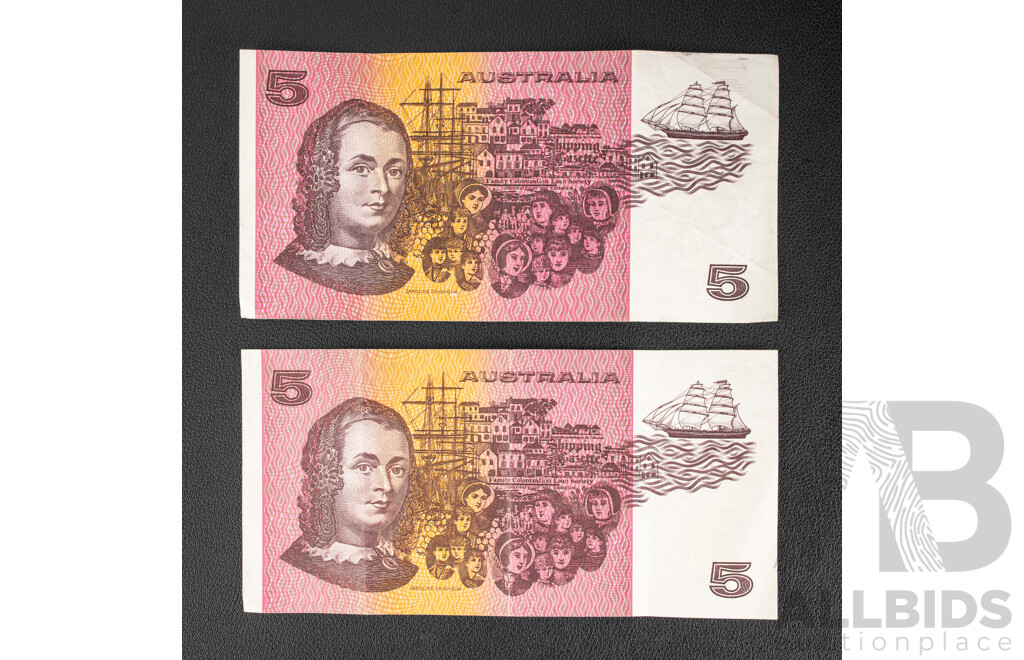 Two Australian 1985 Five Dollar Notes, Johnston/Fraser, R209a, QBR 072365 and QCB 44260