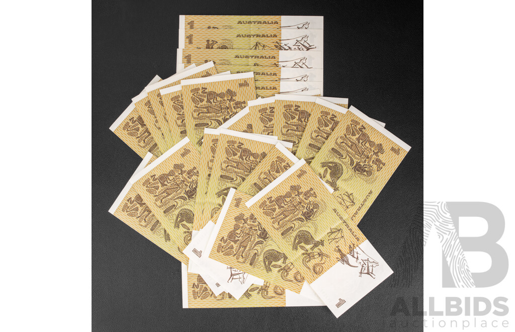 Thirty Australian 1982 One Dollar Notes, Johnston/Stone, R78, Consecutive DKQ 583277 - DKQ 583306