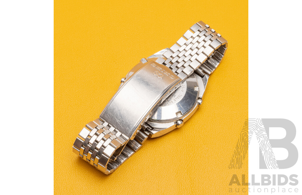 Vintage Seiko LC Digital Quartz Alarm Chronograph - A156-5020