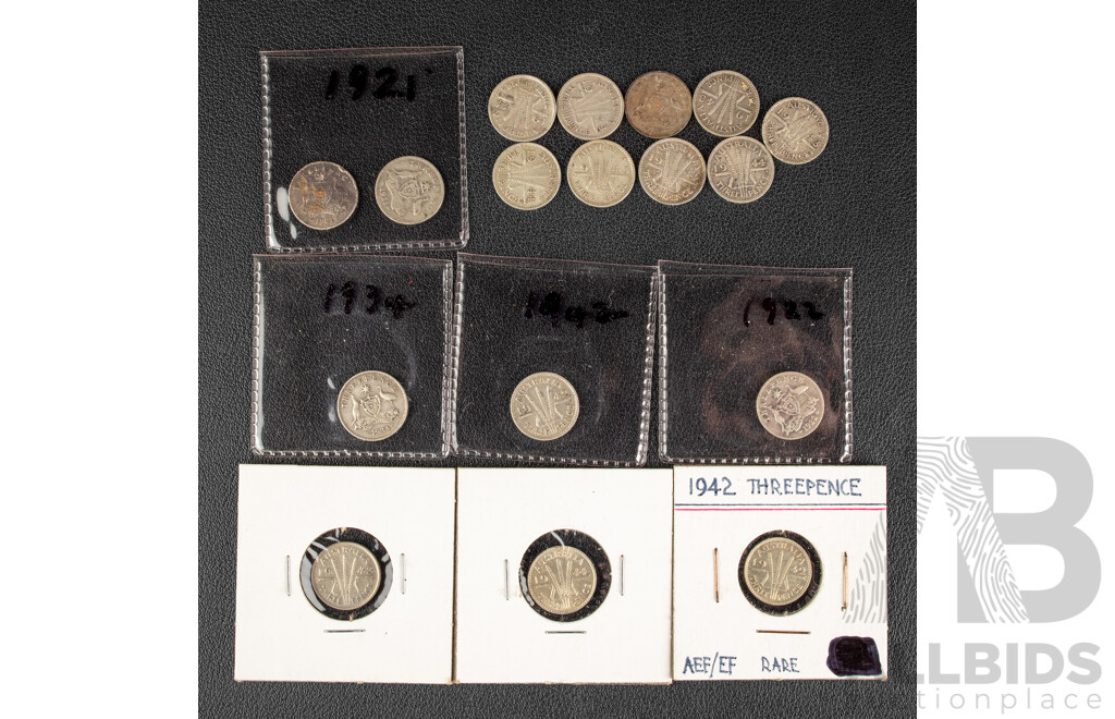 Seventeen Australian Silver Threepence, Examples Spanning 1919M to 1944S .925